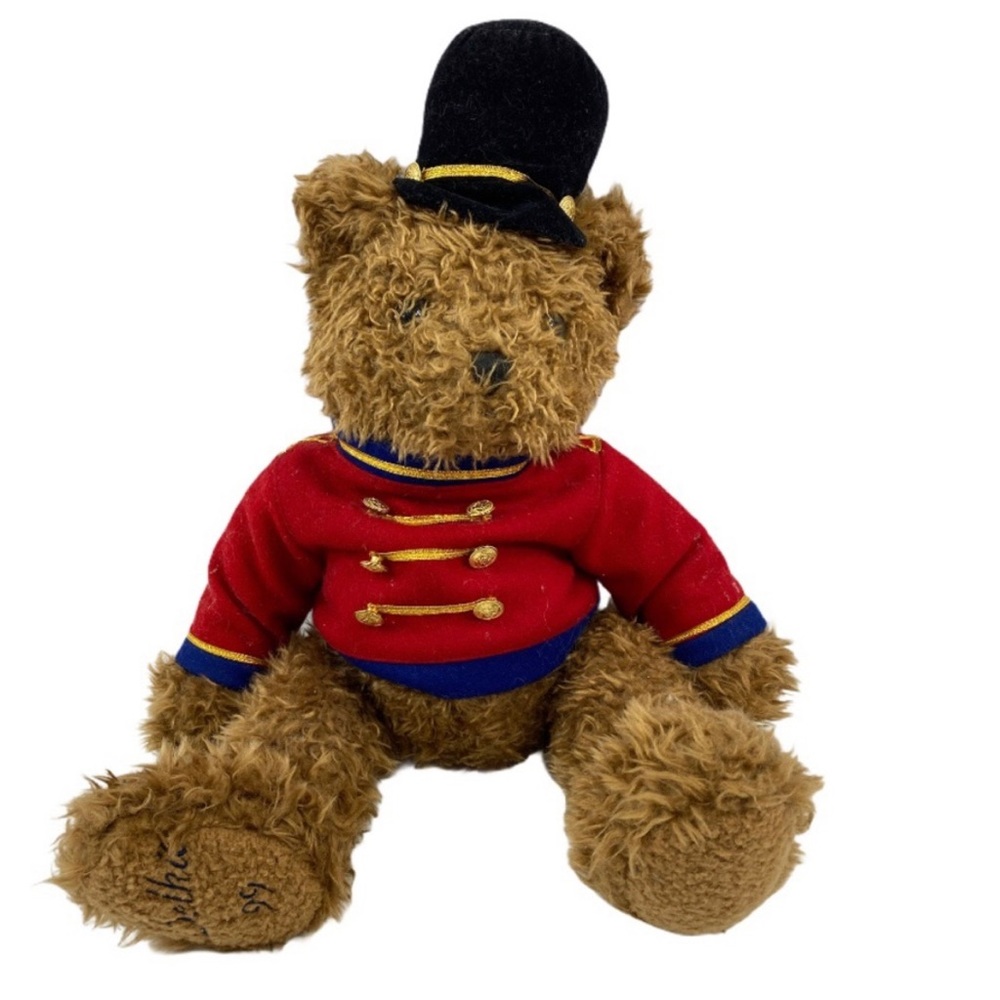 Belkie bear 1999